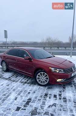 Седан Volkswagen Passat 2016 в Гореничах