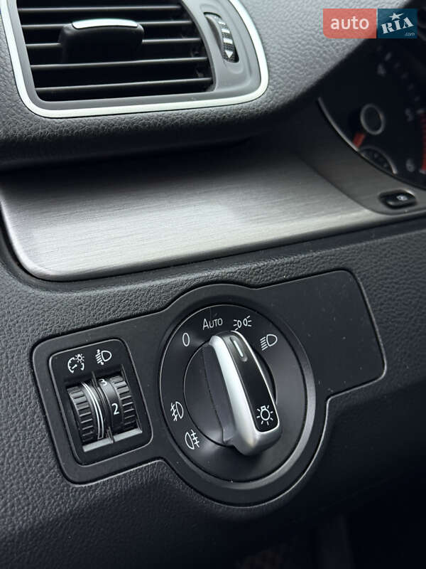 Универсал Volkswagen Passat 2011 в Нововолынске фото 16 Универсал Volkswagen Passat 2011 в Нововолынске