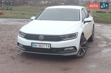Седан Volkswagen Passat 2015 в Подільську
