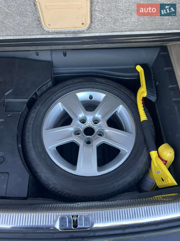 Универсал Volkswagen Passat 2007 в Жовкве фото 10 Универсал Volkswagen Passat 2007 в Жовкве