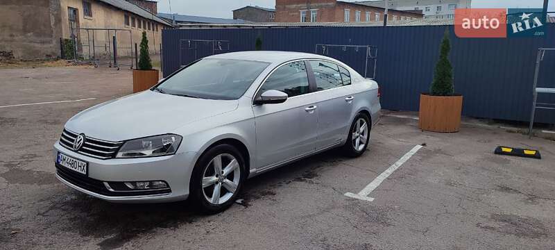 Volkswagen Passat 2010