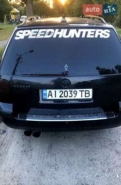 Универсал Volkswagen Passat 2002 в Киеве