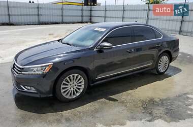 Седан Volkswagen Passat 2017 в Одессе