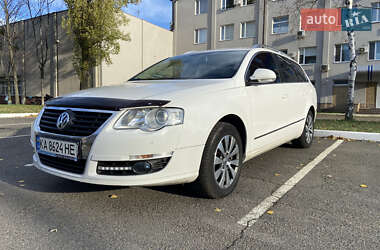 Универсал Volkswagen Passat 2010 в Киеве