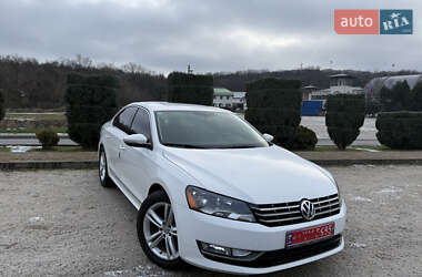 Седан Volkswagen Passat 2013 в Днепре