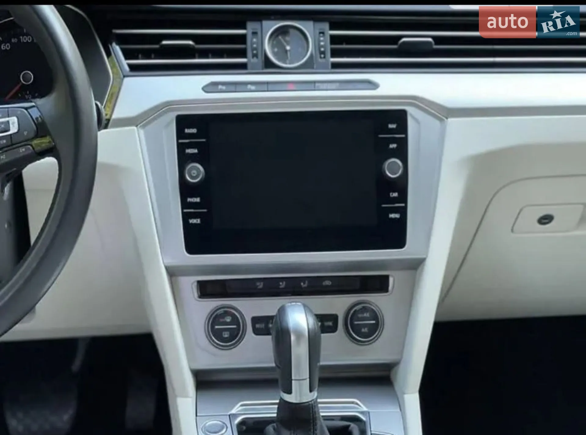 2019 Volkswagen Passat - мініатюра 18