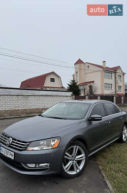 Седан Volkswagen Passat 2014 в Києві