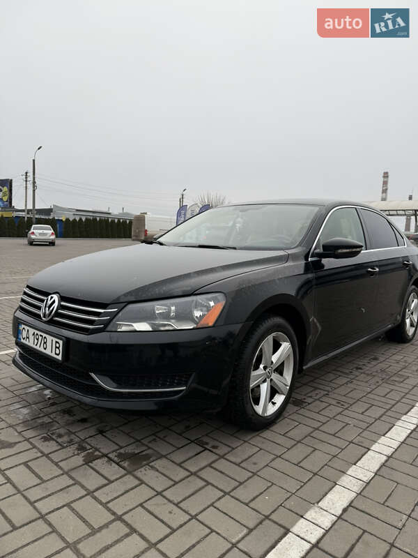 Volkswagen Passat 2011 Volkswagen Passat 2011