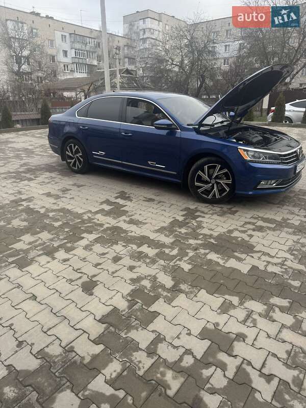 Volkswagen Passat 2016