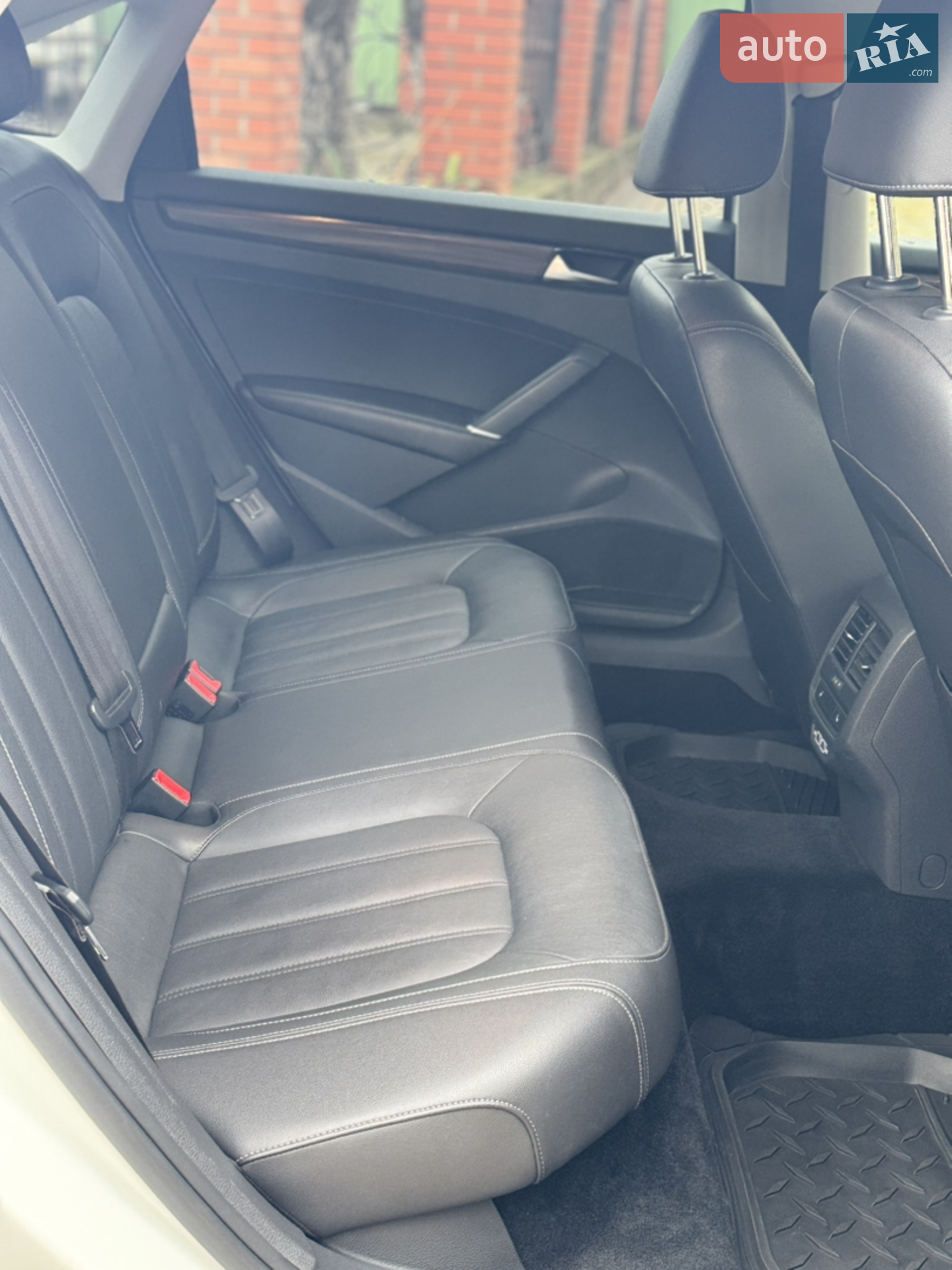 2019 Volkswagen Passat - мініатюра 13