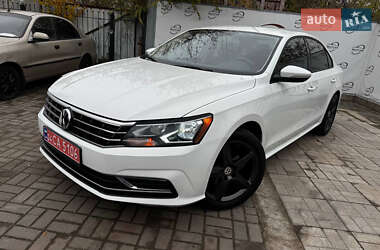 Седан Volkswagen Passat 2018 в Дніпрі