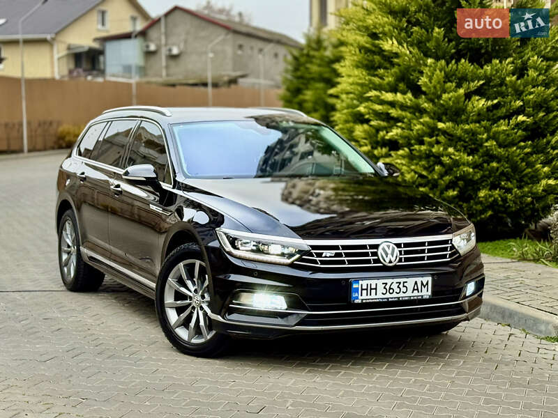 Універсал Volkswagen Passat 2018 в Одесі