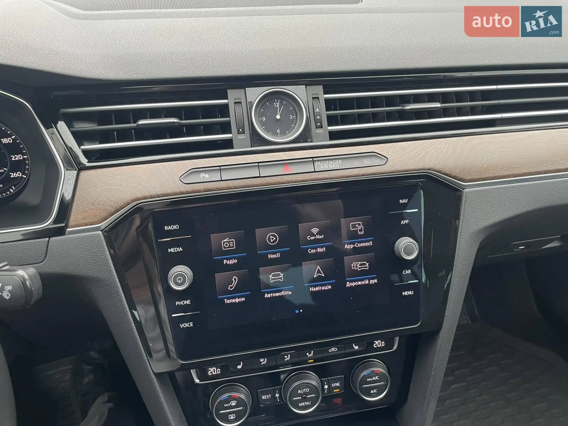 2018 Volkswagen Passat - мініатюра 17