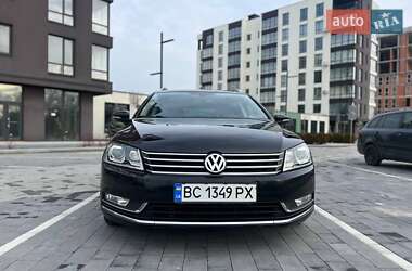 Універсал Volkswagen Passat 2012 в Львові
