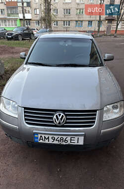 Седан Volkswagen Passat 2001 в Коростені