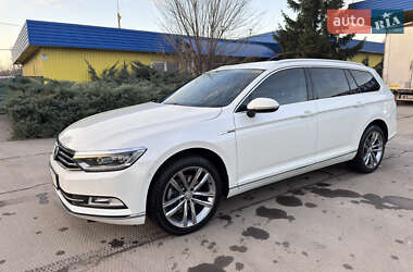 Универсал Volkswagen Passat 2017 в Умани