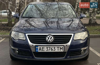 Седан Volkswagen Passat 2006 в Кривому Розі