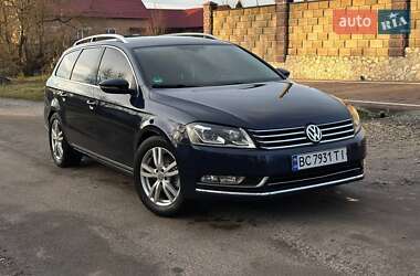 Универсал Volkswagen Passat 2011 в Тернополе