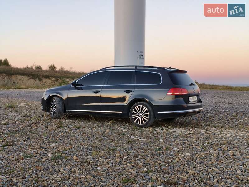 Универсал Volkswagen Passat 2012 в Львове