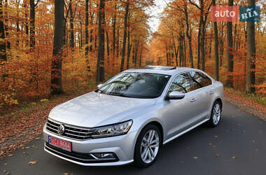 Седан Volkswagen Passat 2018 в Рівному