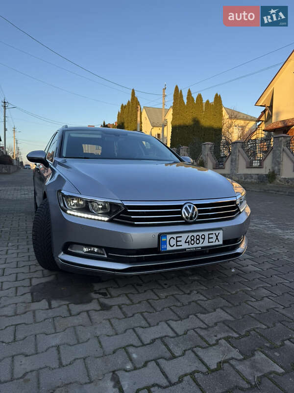 Універсал Volkswagen Passat 2019 в Чернівцях