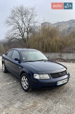 Седан Volkswagen Passat 2000 в Тернополе