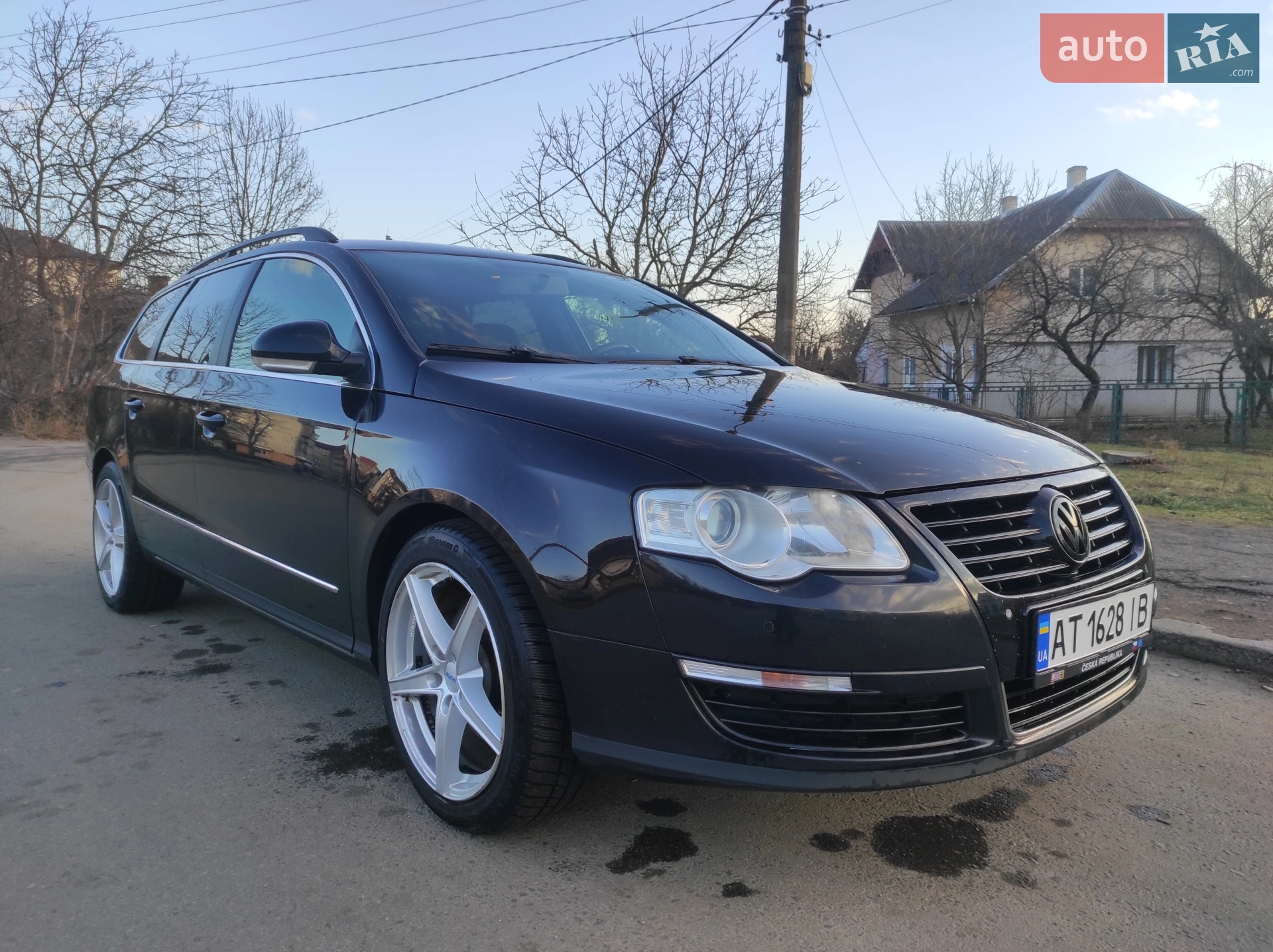 2010 Volkswagen Passat - мініатюра 2