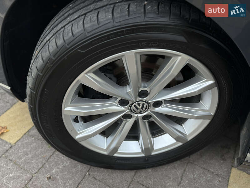 Седан Volkswagen Passat 2017 в Трускавці фото 185 Седан Volkswagen Passat 2017 в Трускавці