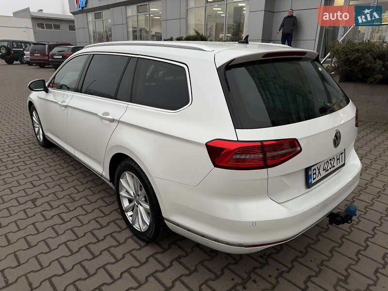 Універсал Volkswagen Passat 2016 в Хмельницькому