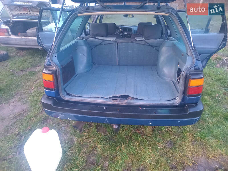 Універсал Volkswagen Passat 1990 в Торчині