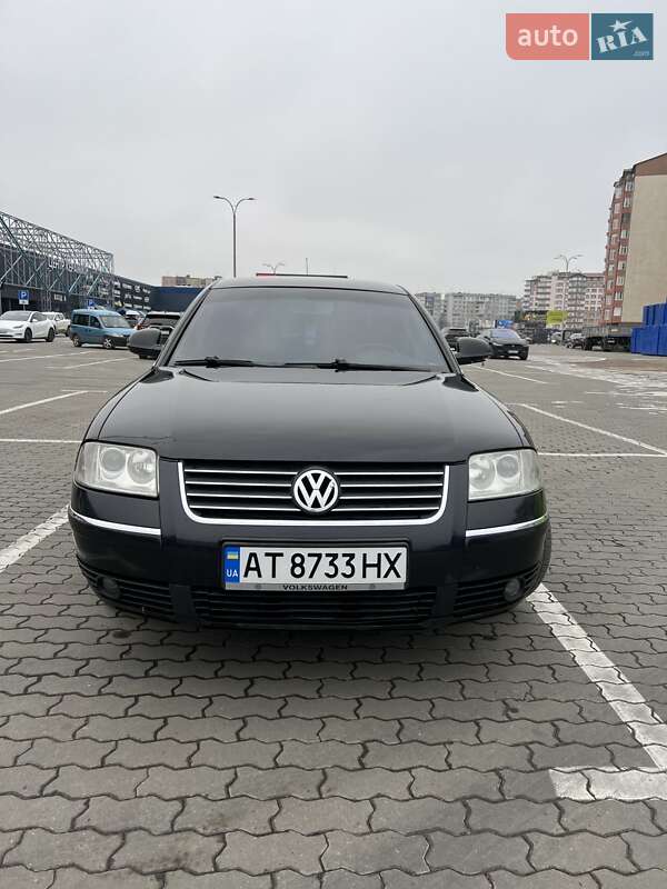 Седан Volkswagen Passat 2004 в Ивано-Франковске