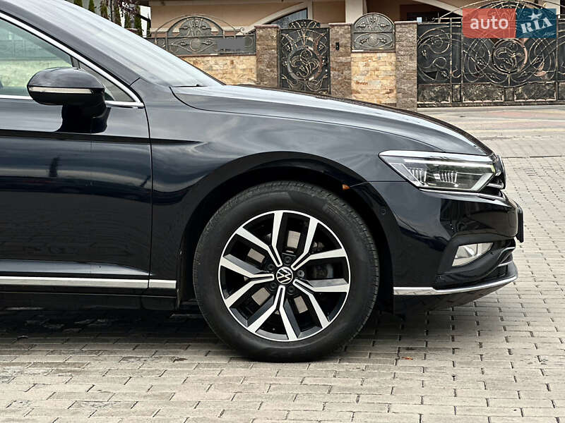 Седан Volkswagen Passat 2021 в Рівному фото 32 Седан Volkswagen Passat 2021 в Рівному