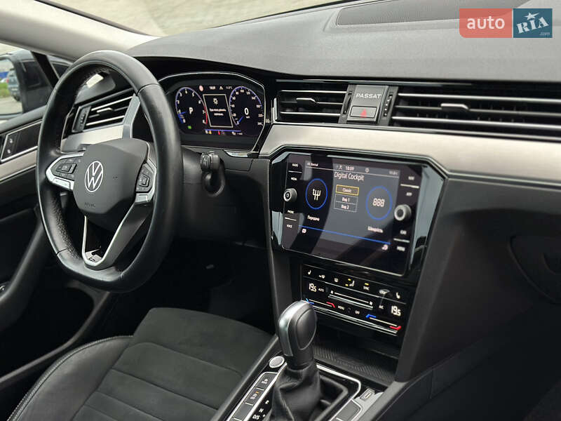 Седан Volkswagen Passat 2021 в Рівному фото 65 Седан Volkswagen Passat 2021 в Рівному