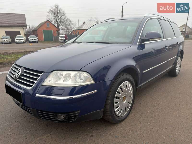 Універсал Volkswagen Passat 2004 в Охтирці