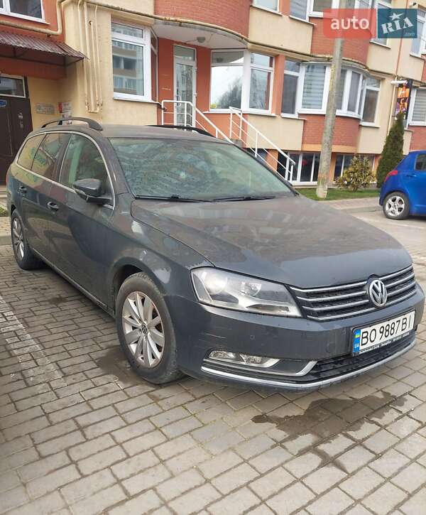 Volkswagen Passat 2011
