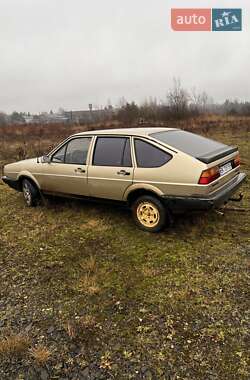 Хэтчбек Volkswagen Passat 1986 в Ровно