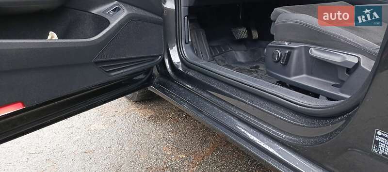 Универсал Volkswagen Passat 2017 в Чернигове