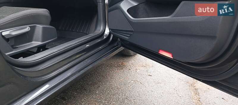 Универсал Volkswagen Passat 2017 в Чернигове