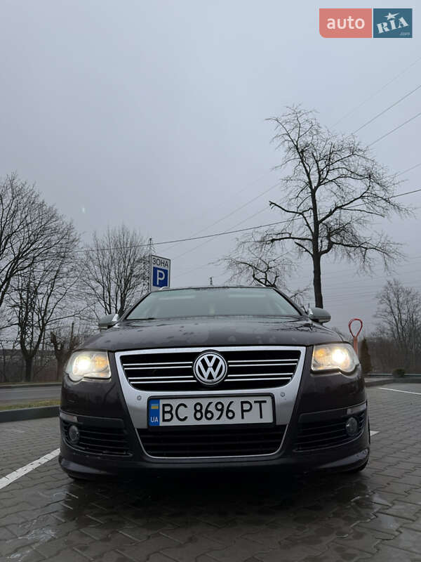 Универсал Volkswagen Passat 2010 в Львове