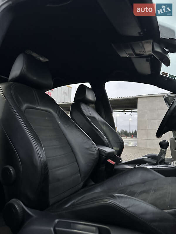 Седан Volkswagen Passat 2006 в Любомлі