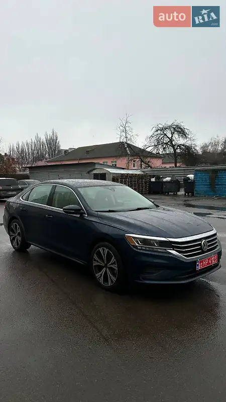 Volkswagen Passat 2021