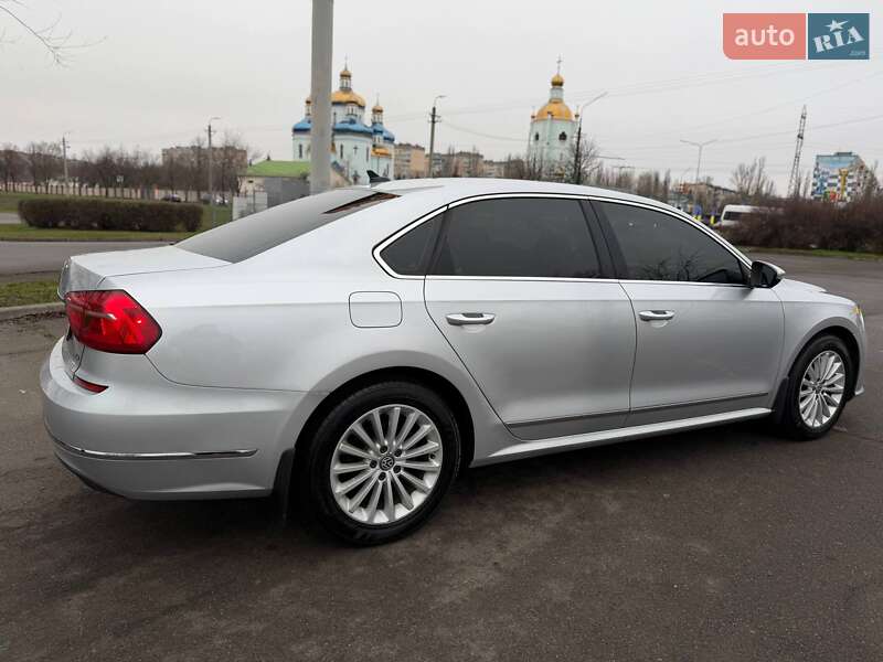 Седан Volkswagen Passat 2016 в Кривому Розі