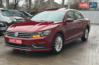 Седан Volkswagen Passat 2016 в Луцке