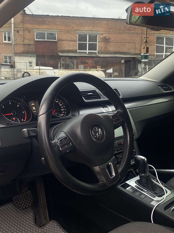 Седан Volkswagen Passat 2011 в Білій Церкві фото 9 Седан Volkswagen Passat 2011 в Білій Церкві