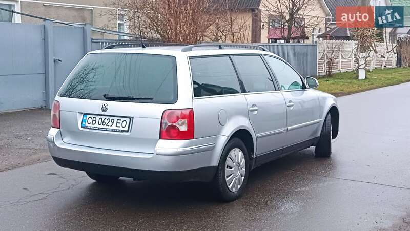 Универсал Volkswagen Passat 2004 в Мене
