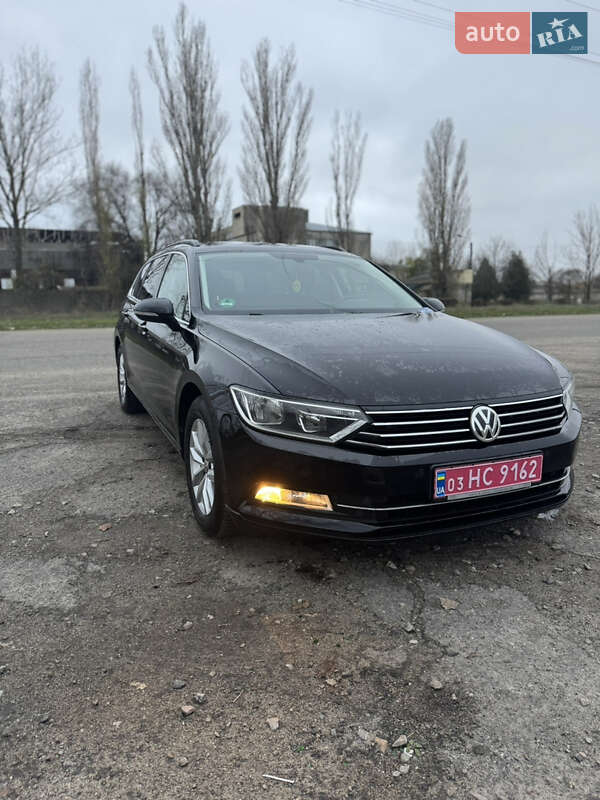 Універсал Volkswagen Passat 2015 в Білгороді-Дністровському