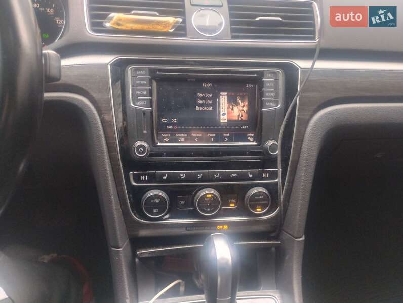 Седан Volkswagen Passat 2017 в Києві фото 22 Седан Volkswagen Passat 2017 в Києві