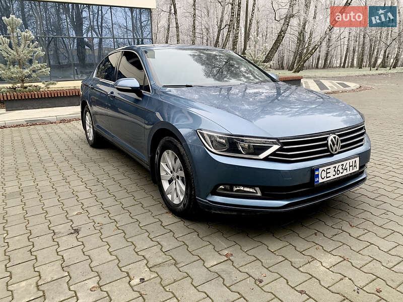 Седан Volkswagen Passat 2018 в Тернополі