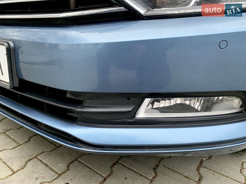 Седан Volkswagen Passat 2018 в Тернополі