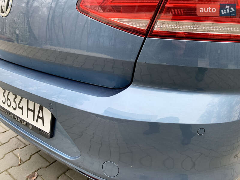 Седан Volkswagen Passat 2018 в Тернополі